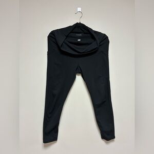 FABLETICS Pure Luxe Maternity 7/8 Leggings Full Panel Media Pocket Black Sz L